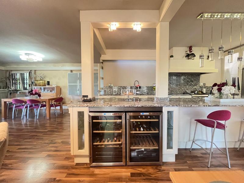 Foto 7f88013f-62c9-4806-bab5-ee99c24c7ef7. Casa con riscaldamento parcheggio piscina in Pobla de Claramunt (La)