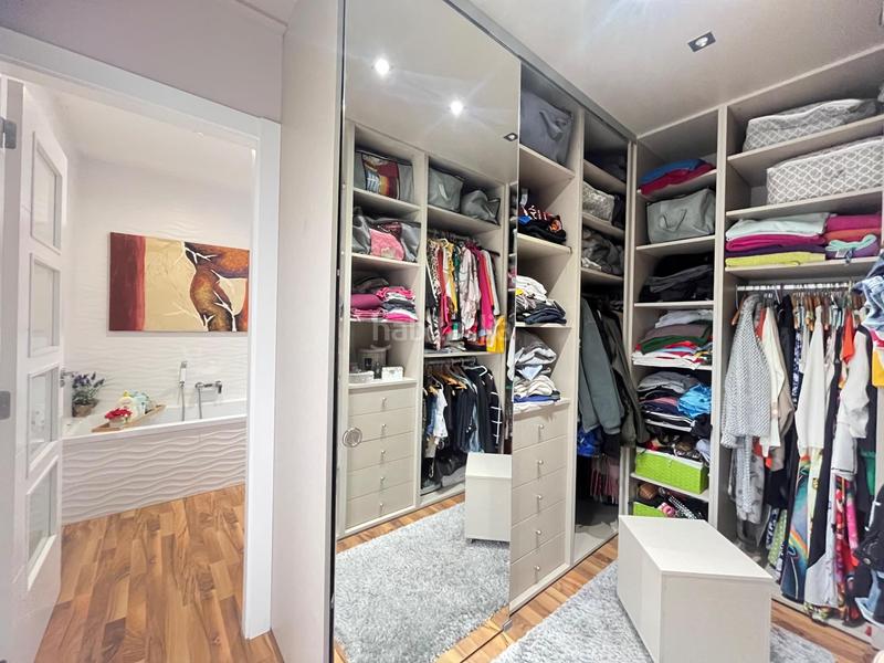 Foto 80a76cf2-3008-4741-9f22-f0bed4b6f788. Casa con riscaldamento parcheggio piscina in Pobla de Claramunt (La)