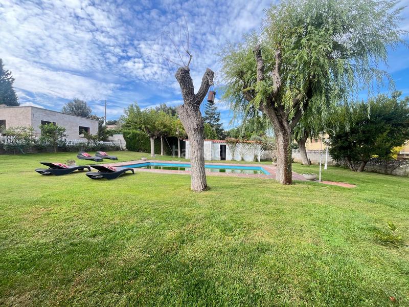 Foto 9e827e63-0e70-40ca-9ba5-2c040b5c8fb4. Casa con riscaldamento parcheggio piscina in Pobla de Claramunt (La)