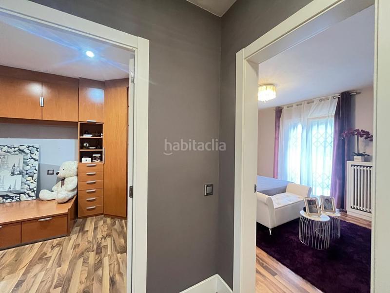 Foto befd4aef-e706-490a-9fd2-cb249c79bf90. Casa con riscaldamento parcheggio piscina in Pobla de Claramunt (La)