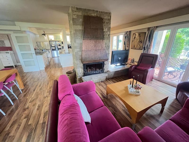 Foto e6245b05-716d-4290-b525-d736593613c5. Casa con riscaldamento parcheggio piscina in Pobla de Claramunt (La)