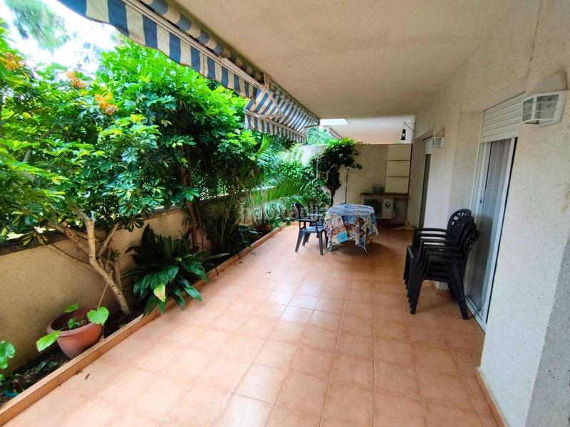 Foto 8b21804d-999a-4a37-9952-060b00940587. Erdgeschoss mit pool in Plaça Europa - Port Aventura Salou