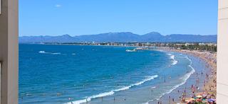 Piso en Mar i Camp - Platja dels Capellans. Piso de 3 habitaciones 2 baños y licencia turística en primera l