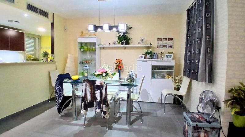 Foto fc2c6217-b5a8-475a-8bf2-40c3a7959d26. Semi detached house with parking pool in Platja de Mont-roig Mont-roig del Camp