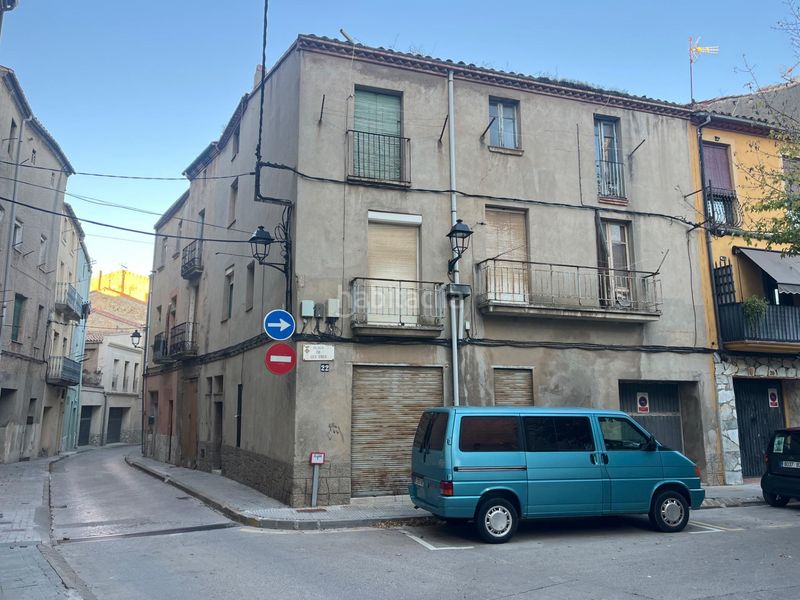 Foto e9401fd0-f497-4d11-b787-74cb6f6a41c4. Casa super oportunidad, edificio con división horizontal compuesto de cuatro fincas por solo 60.000 eur en Calaf