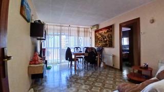 Pis a Nou Eixample Sud. Amplio y luminoso piso de 3 habitaciones en el corazón de tarrag