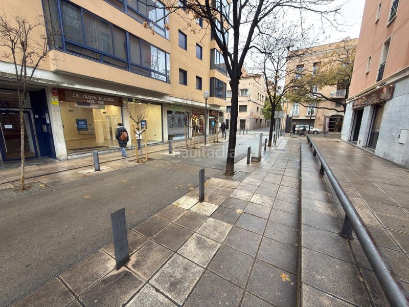 Foto 76af1397-2ec7-406b-b2fc-69690b649d2a. Local comercial a Centre Igualada