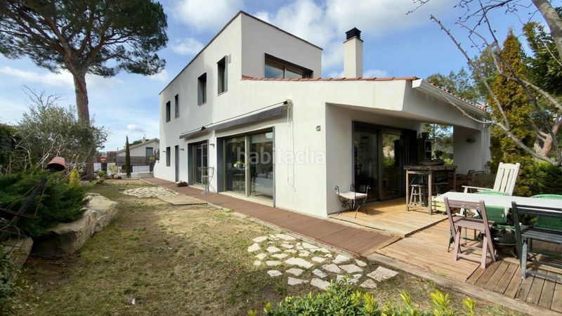 Foto b1f7a9c4-18cb-4f7e-b45e-116d3cda262c. Casa amb calefacció aparcament a Castellolí