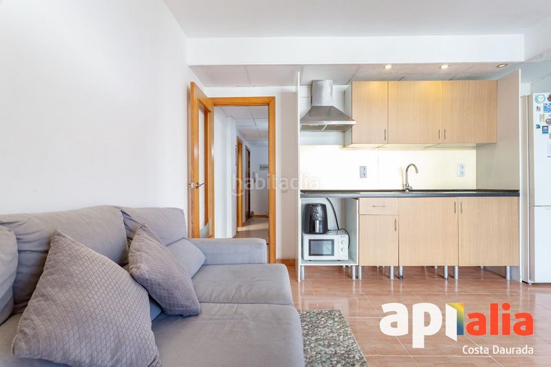 Foto bb3d9d85-d9a2-4e30-b708-bb5d105ef344. Pis amb piscina a Mar i Camp - Platja dels Capellans Salou