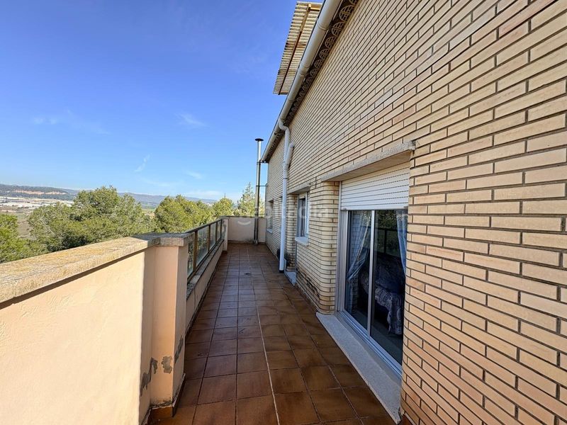 Foto 466b6005-7e22-4539-8df7-3c69e9aaf86d. Casa amb calefacció aparcament a Òdena