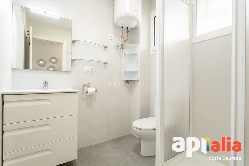 Foto 8c9bf5be-eb46-4aa2-aebd-b24b2e56bcf5. Planta baixa a La Pineda Vila-seca