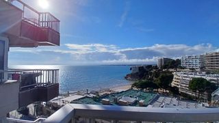 Flat in Mar i Camp - Platja dels Capellans. Elegante piso reformado de tres habitaciones con vistas a la pla
