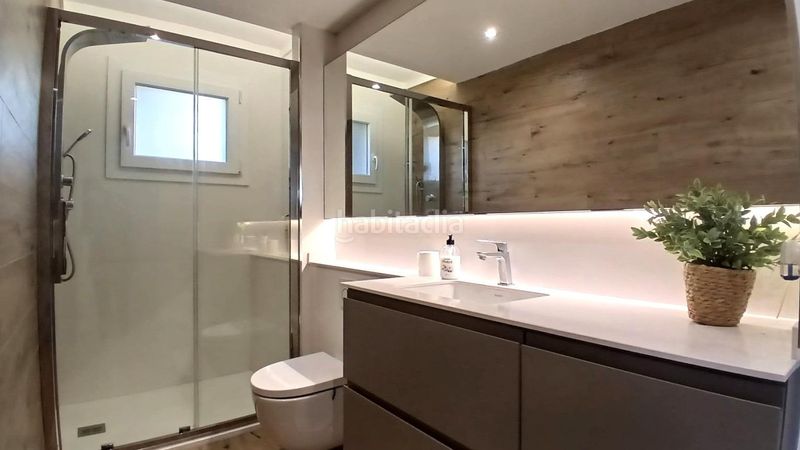 Foto 4b00e12a-880c-4bb9-8a83-5d7537f161c6. Pis a Mar i Camp - Platja dels Capellans Salou