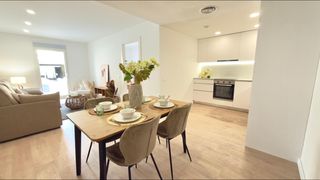 Appartement à Centre. Piso nuevo con ascensor, 3 dormitorios dobles, 2 baños, amplia t
