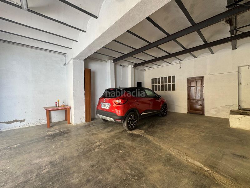 Foto 15bdbb93-2b2d-4c1a-917e-afc6c4c4e447. Edifici a Sant Julià Vilafranca del Penedès