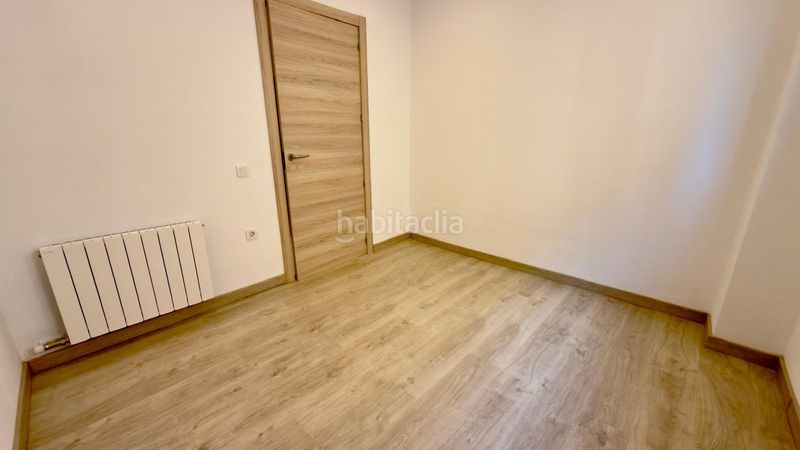Foto 11a0be87-5560-4025-90b9-7e603e7adc92. Pis amb calefacció aparcament a Llevant Igualada