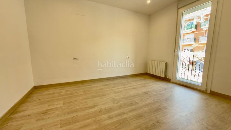 Foto c4d29d1d-8f3e-43e0-a932-60725c0f3d8d. Pis amb calefacció aparcament a Llevant Igualada