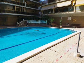 Dúplex en Centre. Encantador ático dúplex en el centro de salou con terraza privad