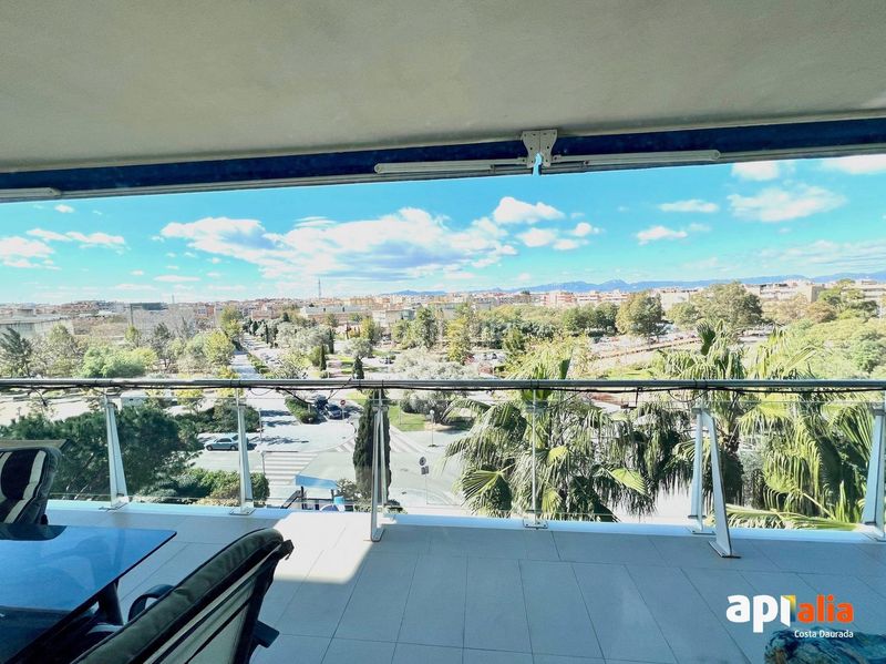 Foto 4005e000-b2e1-43ee-8659-89136aa20ca1. Pis amb aparcament piscina a Centre Salou