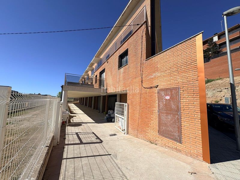 Foto 578c5293-c182-4c34-82e7-e08d053aa7ab. Xalet amb aparcament a Cervera