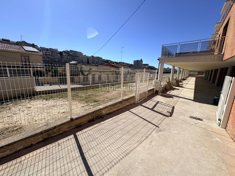 Foto 64267245-641c-4ec3-96ac-2f01a81107e2. Xalet amb aparcament a Cervera