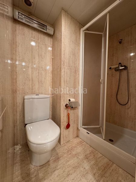 Foto c8754b2a-edcb-4c2c-83a0-5bfc38cd5ce1. Local comercial a Calaf