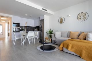 Piso en Mar i Camp - Platja dels Capellans. Piso seminuevo en el corazón de salou, con trastero y piscina  t