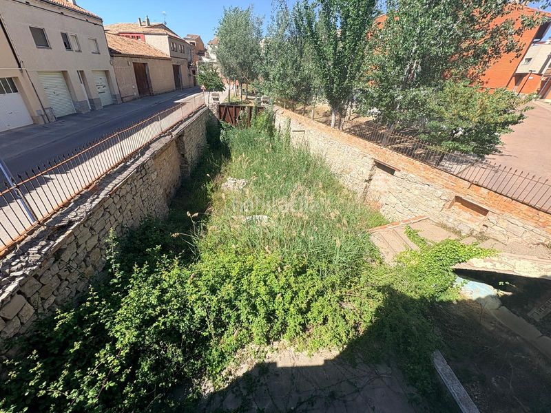 Foto b1e10314-a6ef-4020-a870-a4127c801a6b. Masia amb aparcament a Calaf