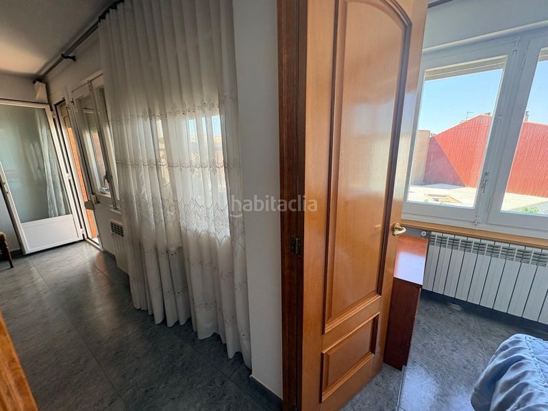 Foto d7124af5-5ae0-4a49-bd85-45e40e169a30. Pis amb calefacció aparcament a Calaf