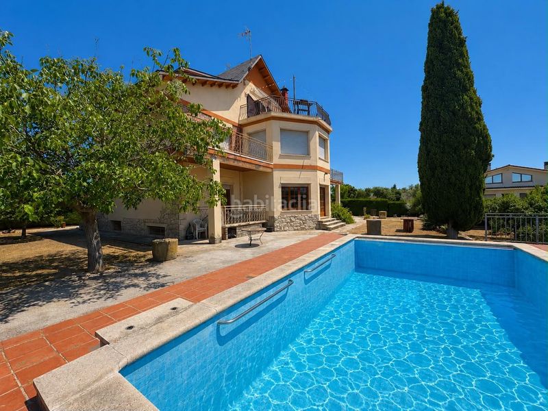 Foto 1fc7d140-2419-4e82-a254-b8dbb3dae741. Casa amb calefacció aparcament piscina a Cervera