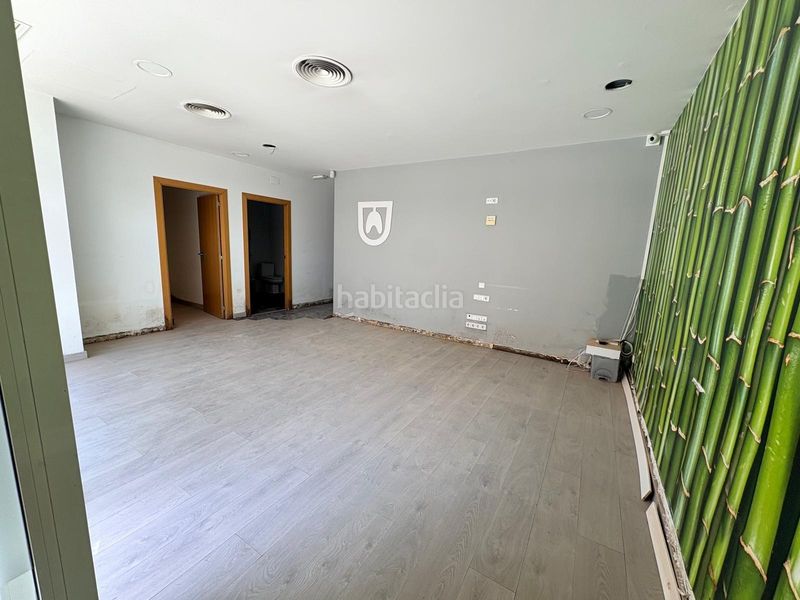 Foto c3f9be15-5b38-4ca5-9f44-13dd0db1cf55. Local comercial a Vilanova del Camí