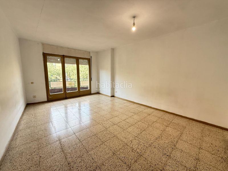 Foto b0f1ca13-3a29-4a5d-b02c-64877bdb8515. Pis a Centre Igualada