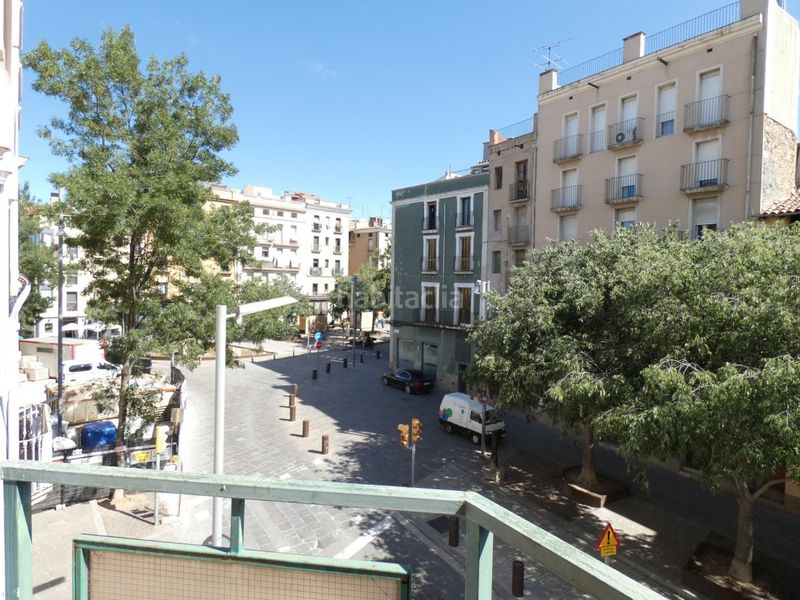 Foto b5f7dc0c-a9c2-4378-aa6f-627fb86e4746. Pis a Centre Igualada