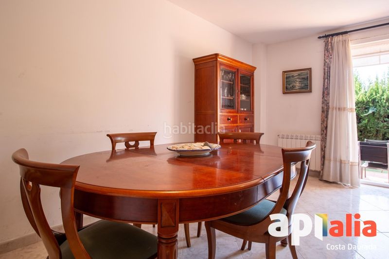Foto d526b686-e861-4ffd-81e0-410a2439a598. Casa adossada amb calefacció aparcament a Altafulla