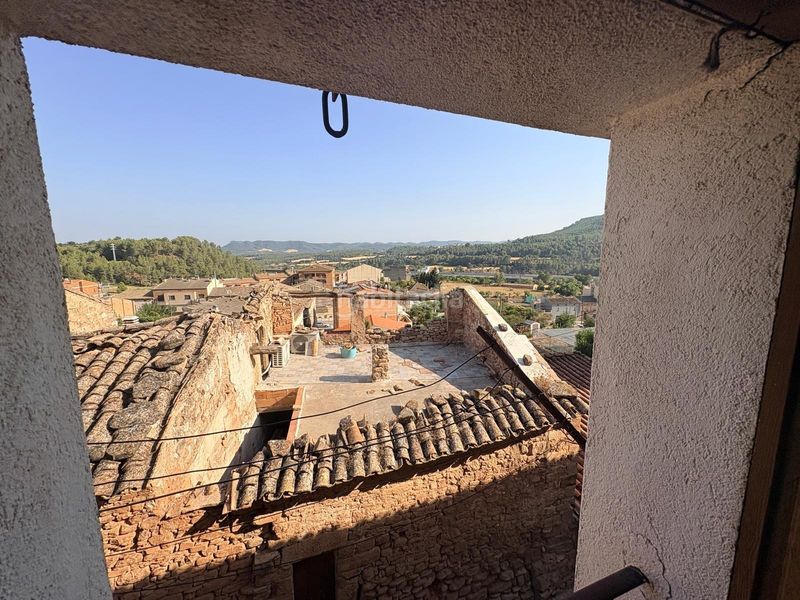 Foto aa8e1f43-3d48-46ea-81f6-ec8b8939e4ae. Masia amb aparcament a Jorba