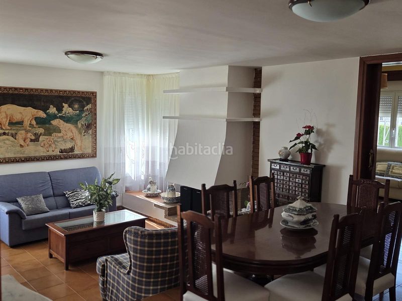 Foto dcd40c5c-60e5-42e6-8dee-609430c1a54c. Casa amb aparcament a Pino Alto Miami Platja