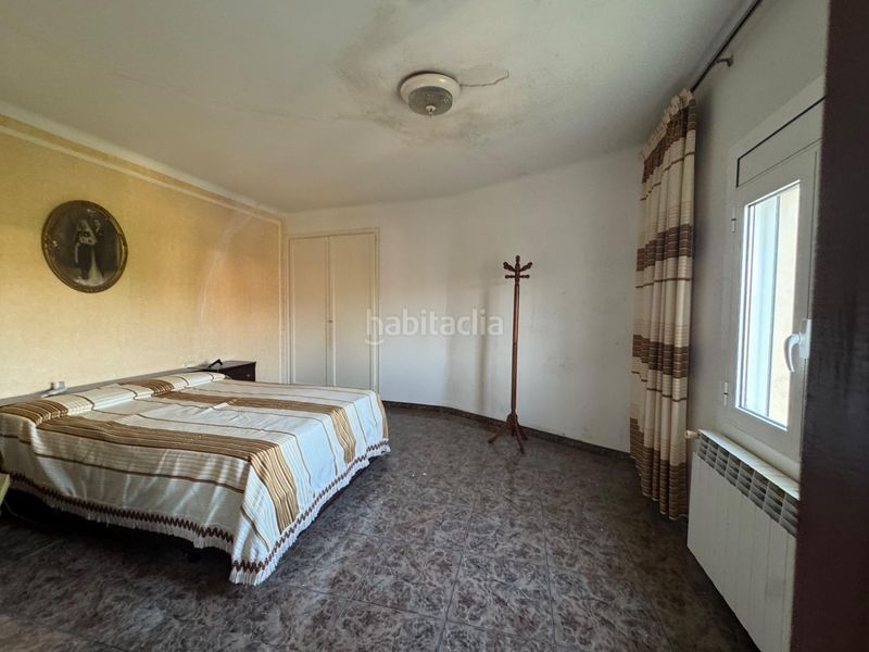 Foto 3416fe93-e745-4784-8987-b3a05cb09d41. Casa amb calefacció aparcament a Pira