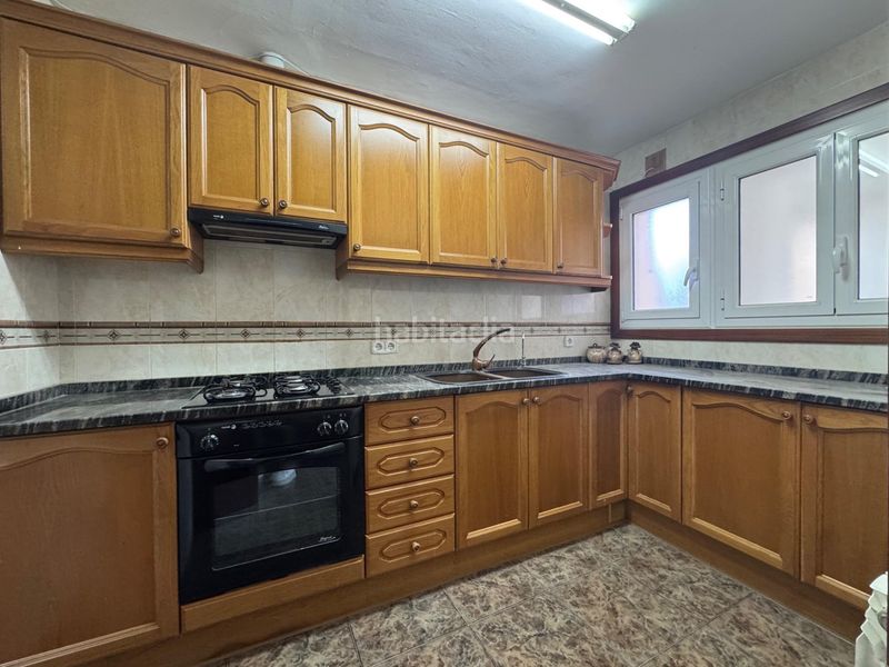 Foto e1781379-e071-430a-b947-3e61dc899929. Casa amb calefacció aparcament a Pira
