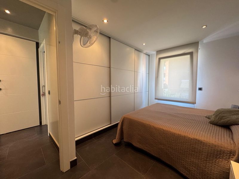 Foto 2aa71086-c8ae-4927-bec0-b77d4e7a1b8b. Ático espectacular duplex de diseño a reestrenar en set camins, 3 hab, terraza, impecable, entrar a vivir en Igualada