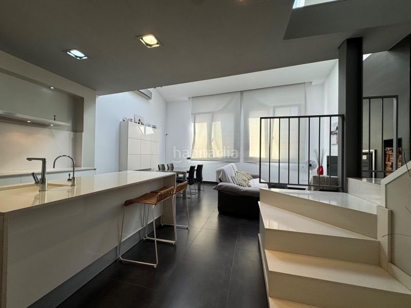 Foto 431f9142-b211-4c46-93d8-ef581df53d4e. Ático espectacular duplex de diseño a reestrenar en set camins, 3 hab, terraza, impecable, entrar a vivir en Igualada