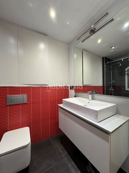 Foto 5d3af349-d571-4e42-ba51-29672d73f30a. Ático espectacular duplex de diseño a reestrenar en set camins, 3 hab, terraza, impecable, entrar a vivir en Igualada