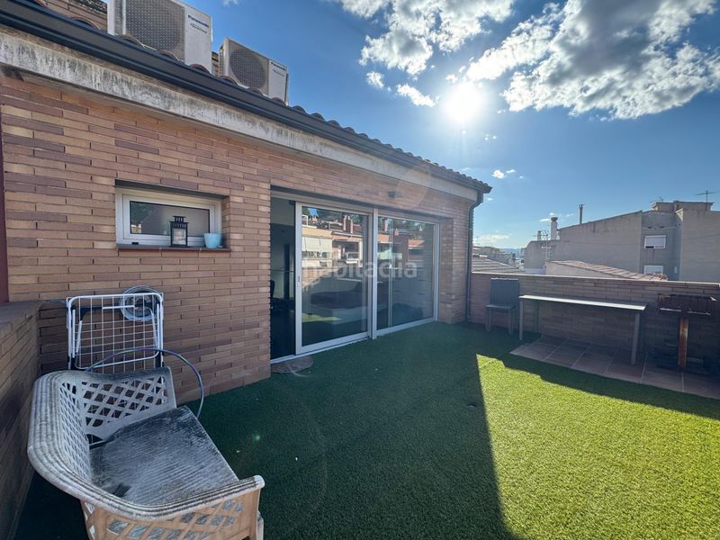 Foto adbcaa09-c37d-4706-84a6-e1552c6ea9eb. Ático espectacular duplex de diseño a reestrenar en set camins, 3 hab, terraza, impecable, entrar a vivir en Igualada