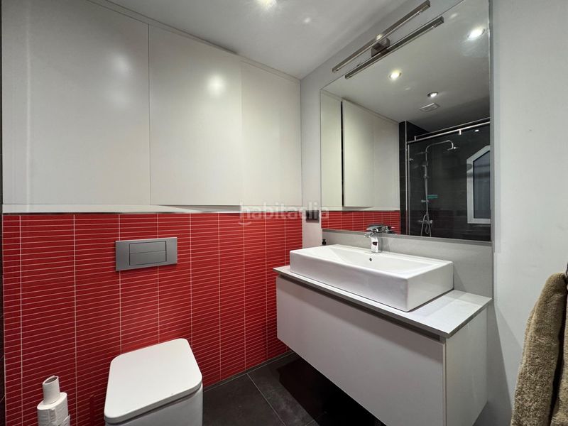 Foto fa98594e-f278-44ce-a438-f9ac9e0beac0. Ático espectacular duplex de diseño a reestrenar en set camins, 3 hab, terraza, impecable, entrar a vivir en Igualada