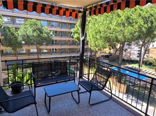 Pis a Mar i Camp - Platja dels Capellans