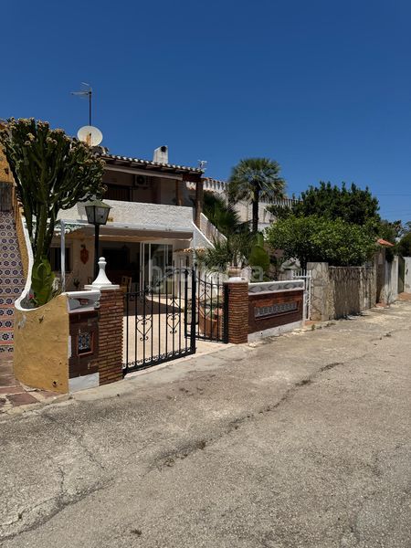 Foto 22ea2422-4aba-4ef6-864e-1b1f74d89a14. Apartament amb calefacció aparcament a Les Bassetes - El Marjal Dénia