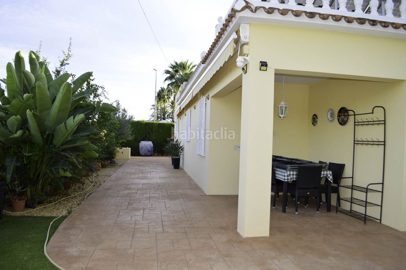 Foto b252d7f2-ec52-4d1d-b38c-e28a7048cfe2. Xalet amb calefacció aparcament piscina a Les Bovetes - La Felicidad Dénia