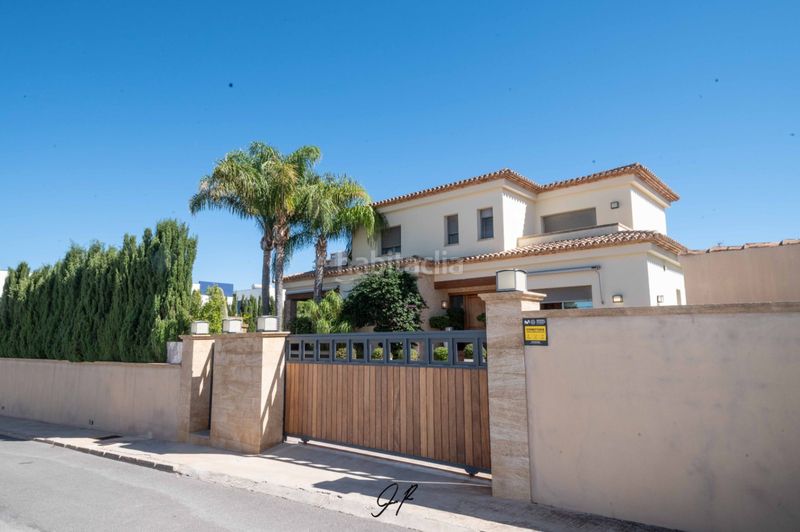 Foto 9a097948-c4d1-451d-b293-4785325cf892. Xalet amb calefacció aparcament piscina a El Montgó Dénia