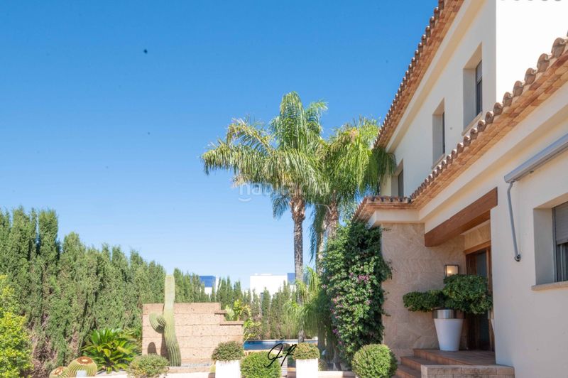 Foto a2c3bc94-213d-446d-b05e-46ad6e43011c. Xalet amb calefacció aparcament piscina a El Montgó Dénia