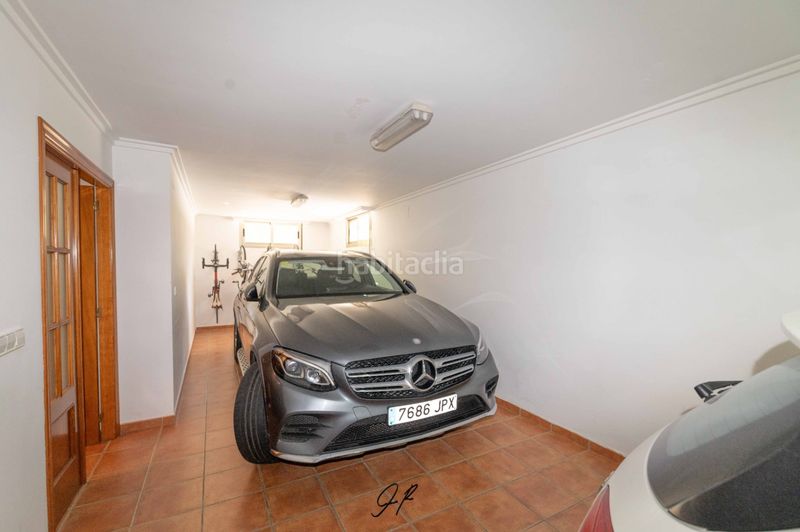 Foto b2abc34d-d57c-434b-b35c-9df274dde401. Xalet amb calefacció aparcament piscina a El Montgó Dénia