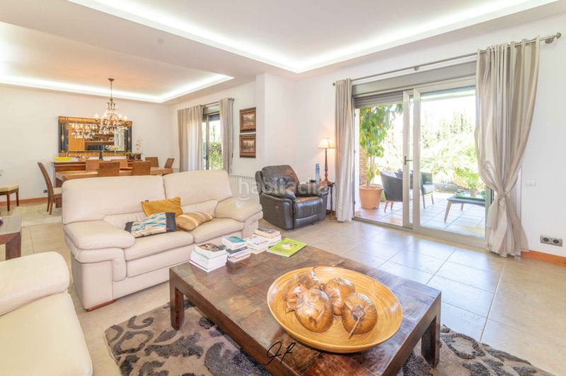 Foto b7b3ebe3-5913-4e9a-8765-6893332016be. Xalet amb calefacció aparcament piscina a El Montgó Dénia